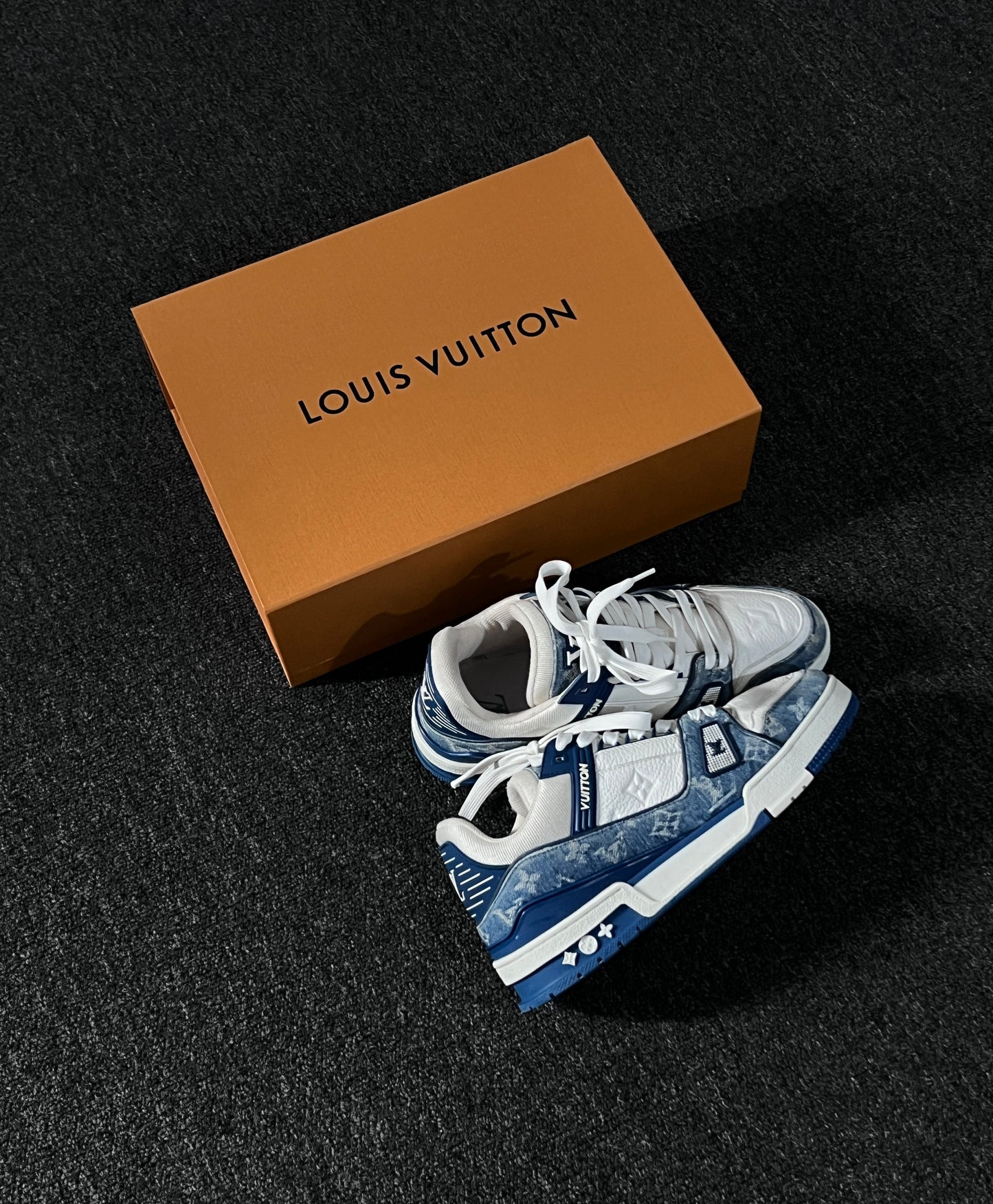 Louis Vuitton Trainer Balance