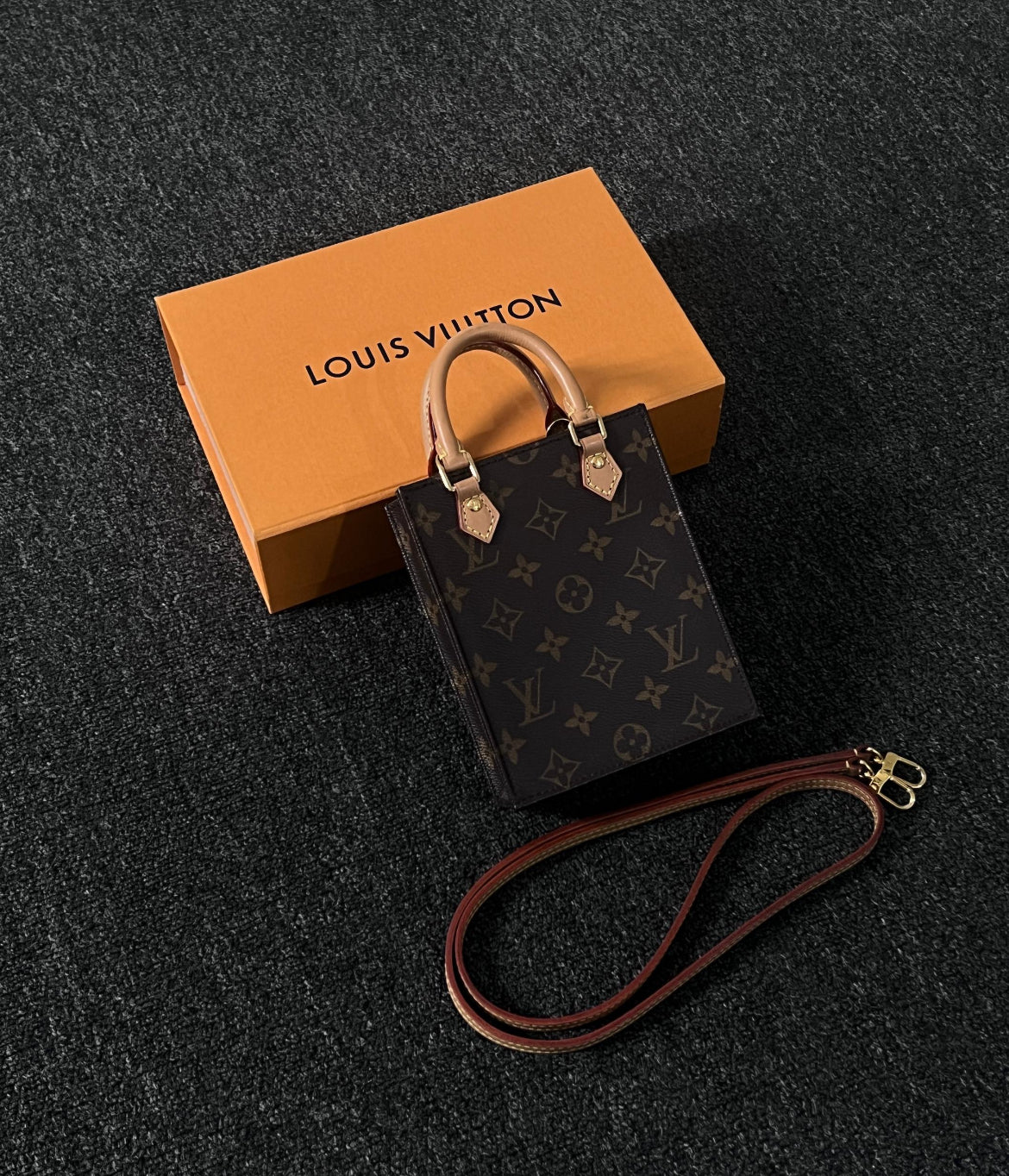 Louis Vuitton Petit Sac Plat Bag
