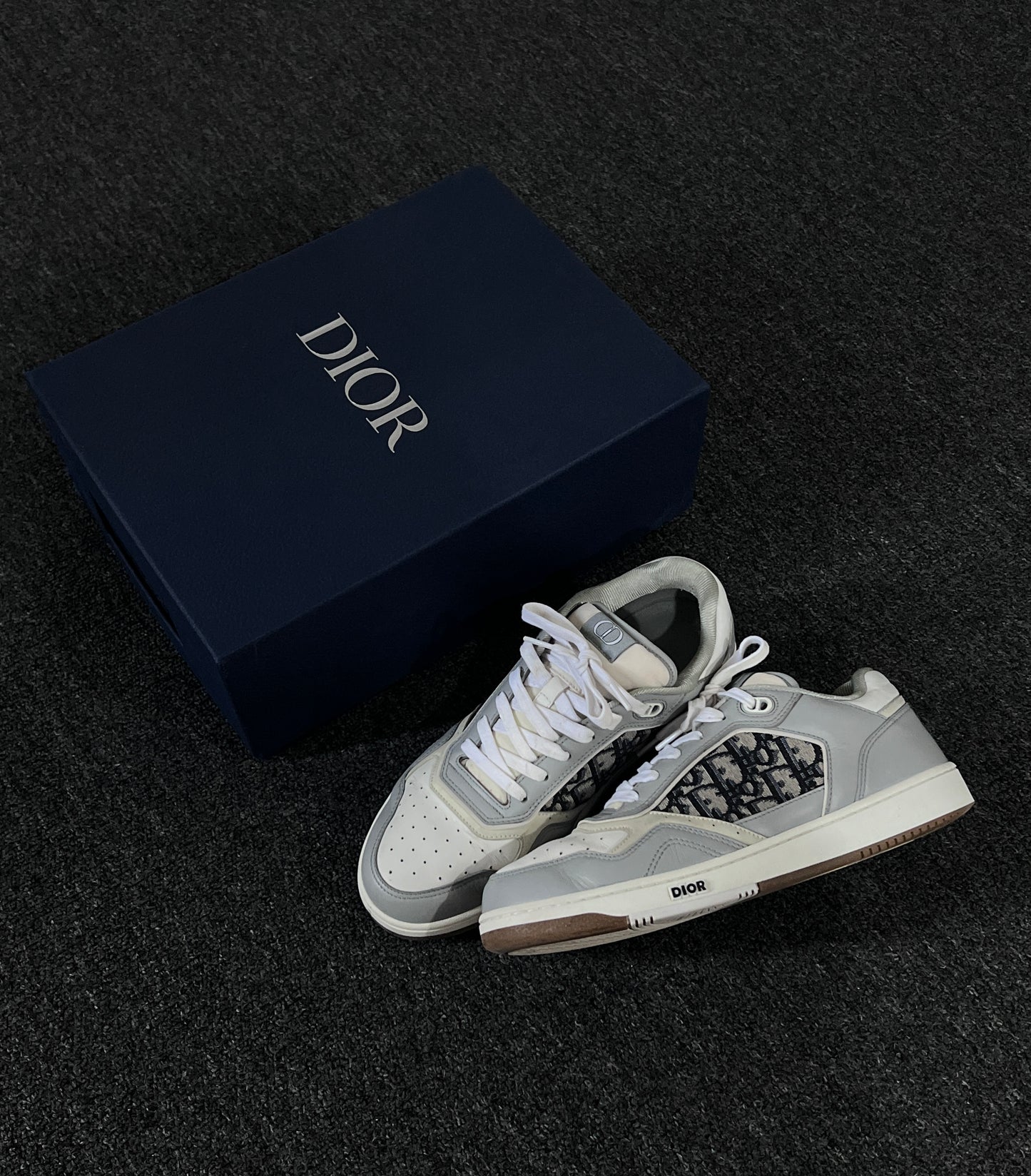 Dior Oblique B27 Logo Low Cut Sneakers