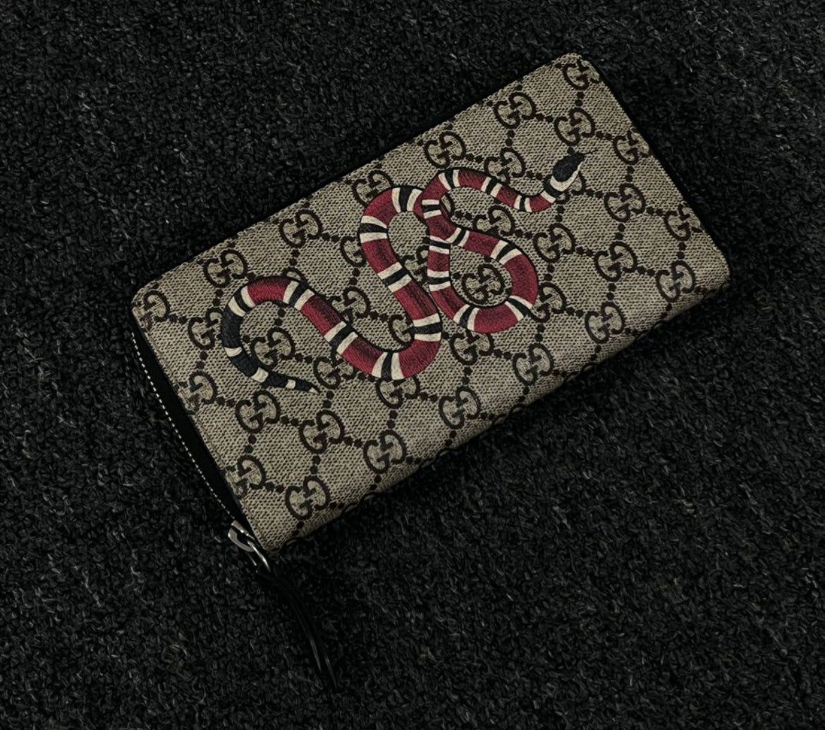 Gucci king snake logo long wallet