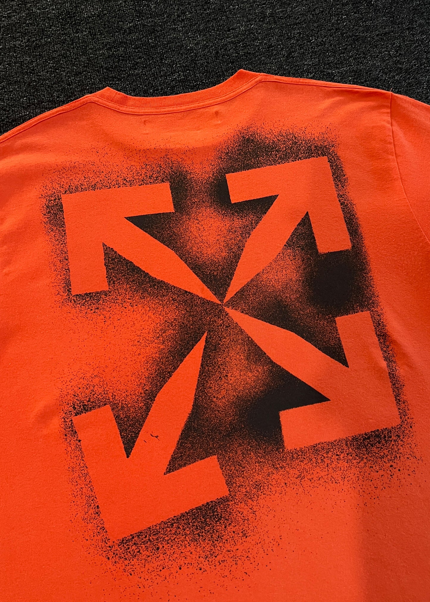 Off White Arrow Tee