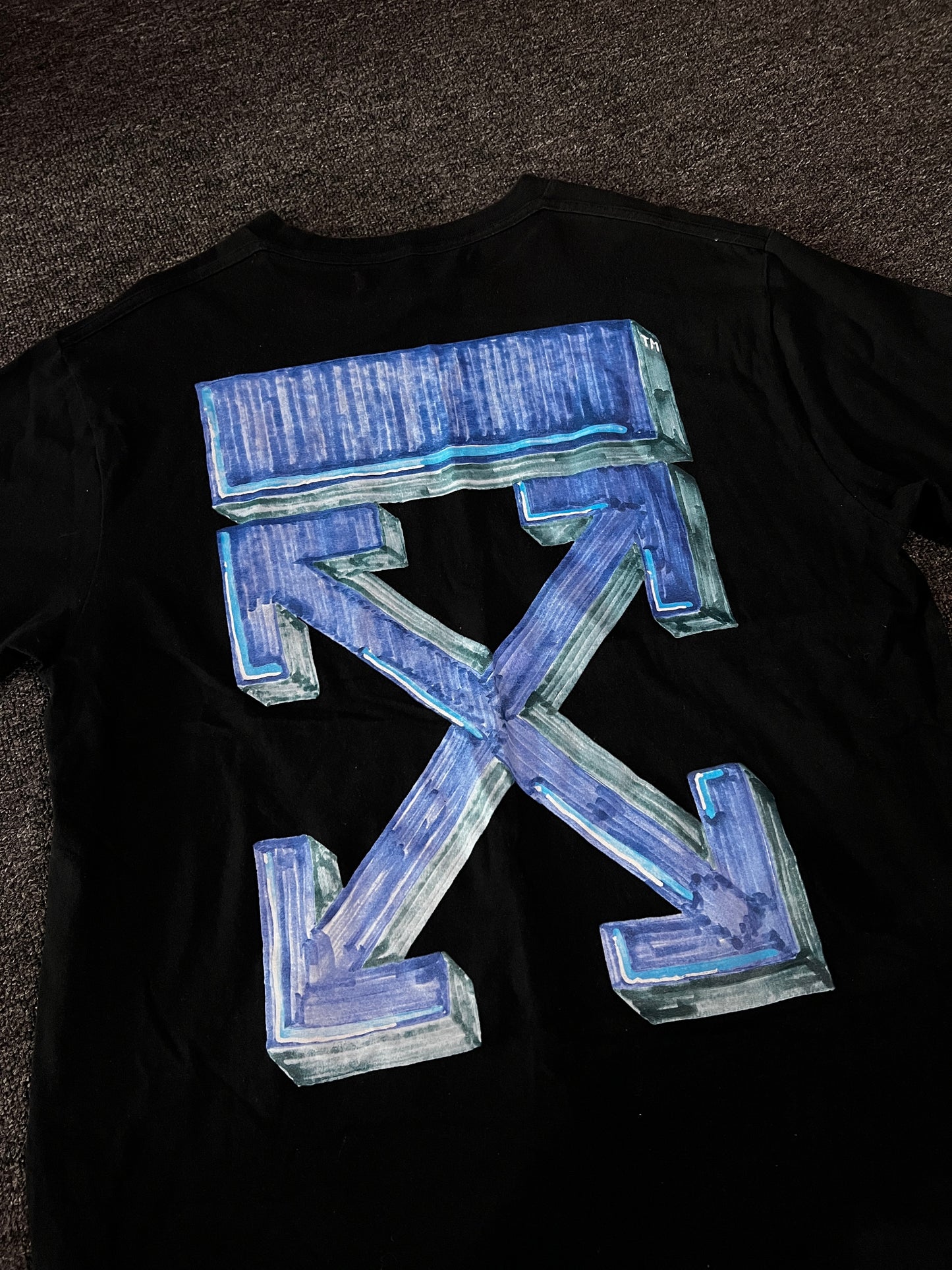 New design off white tee