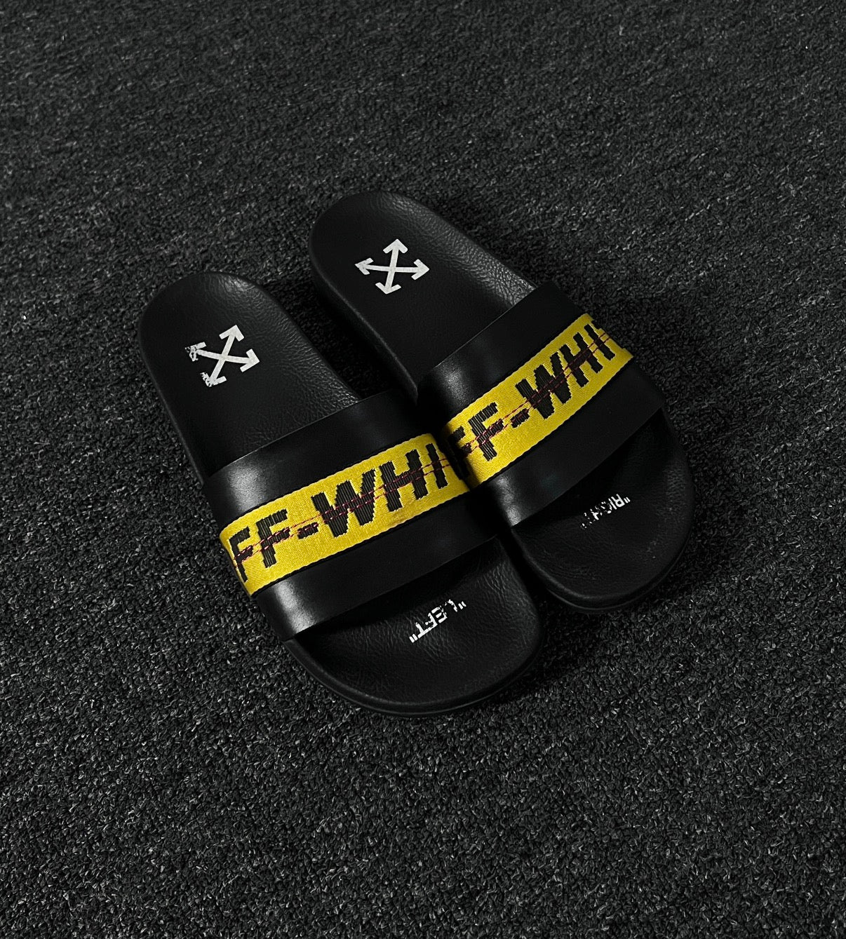 Off white classic logo slides