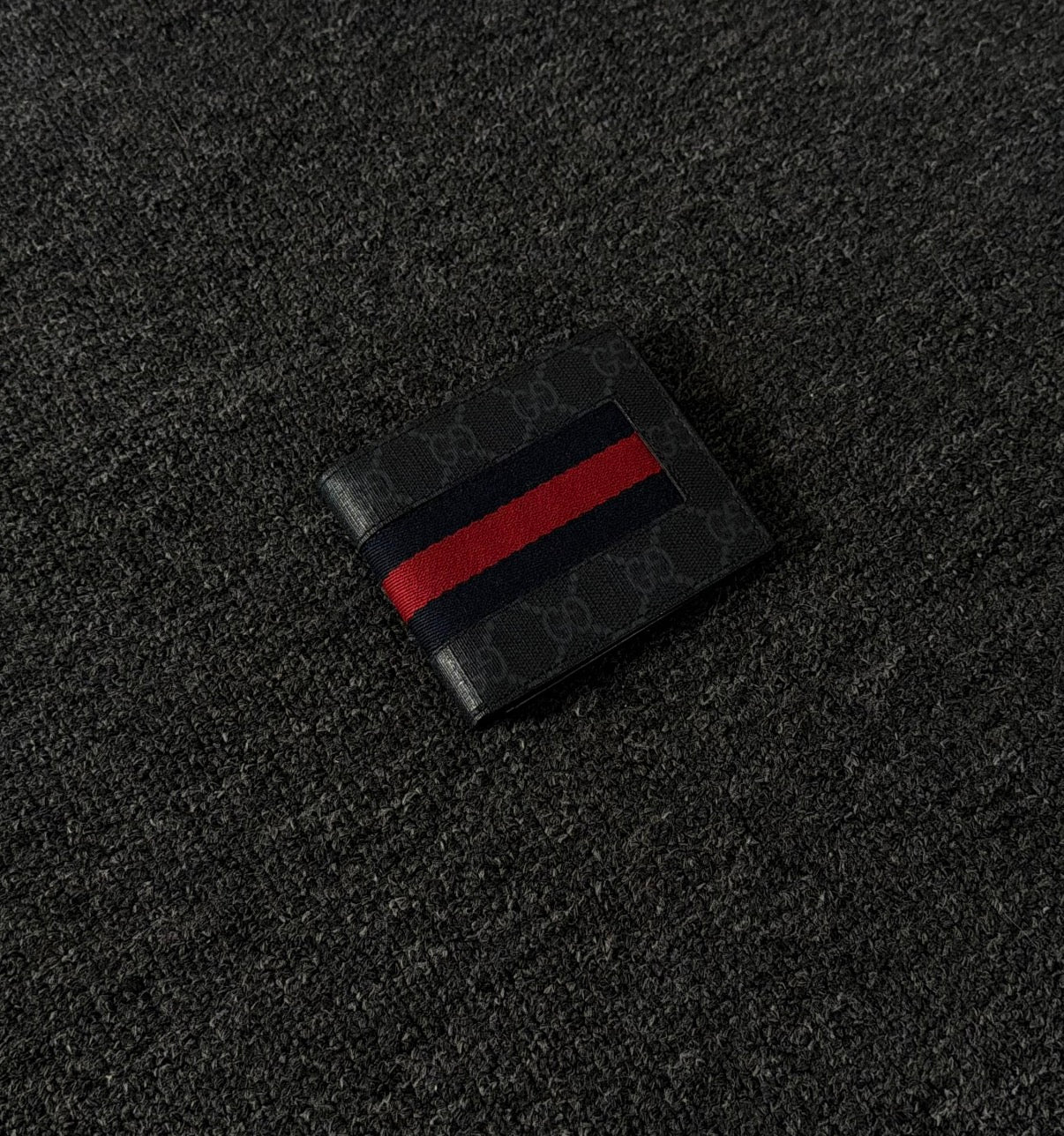Gucci Classic GG Logo Wallet